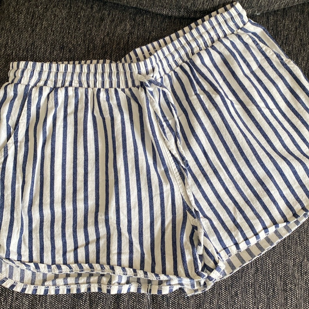 Universal thread shorts